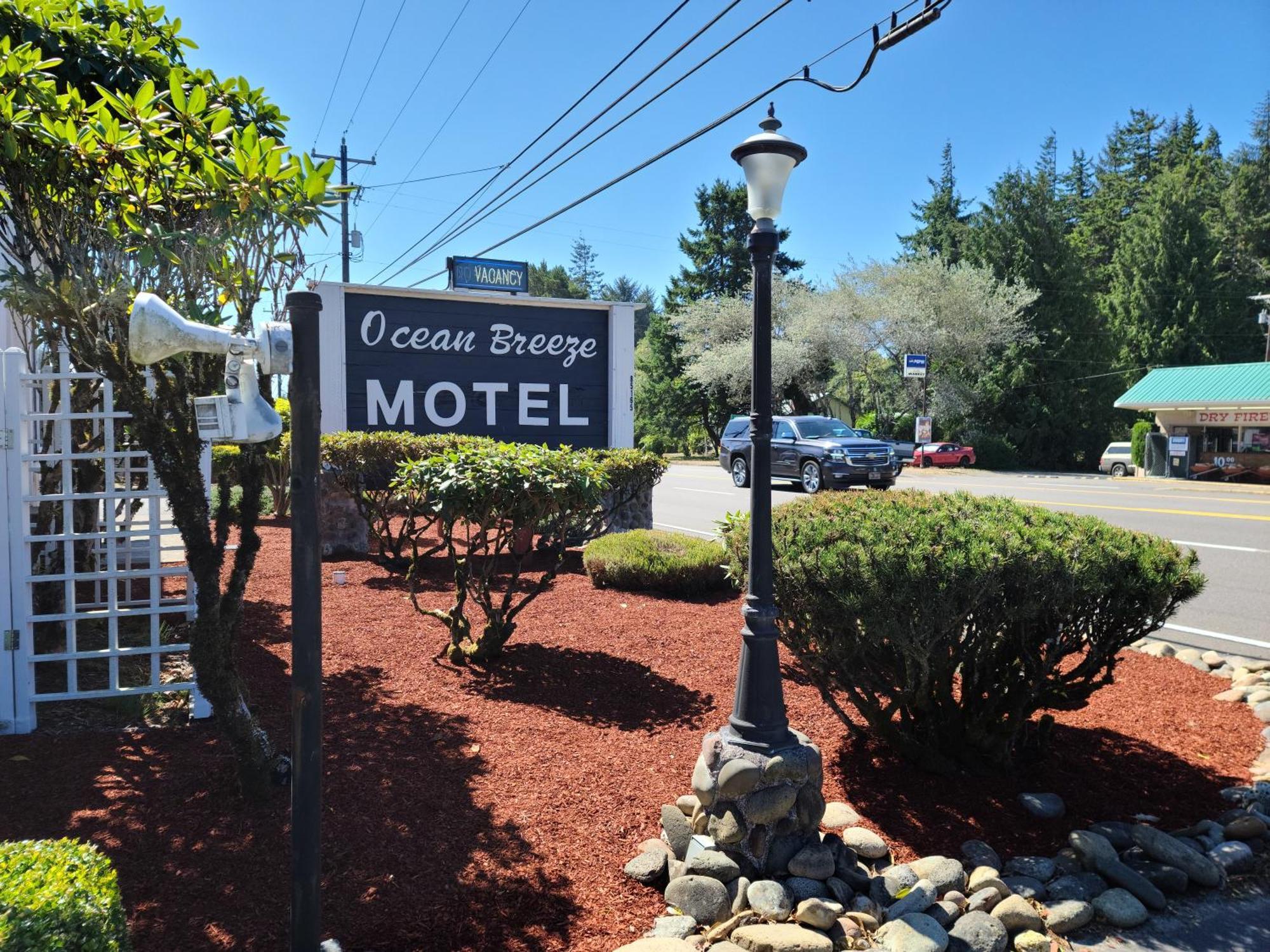 Ocean Breeze Motel Florence Exteriör bild