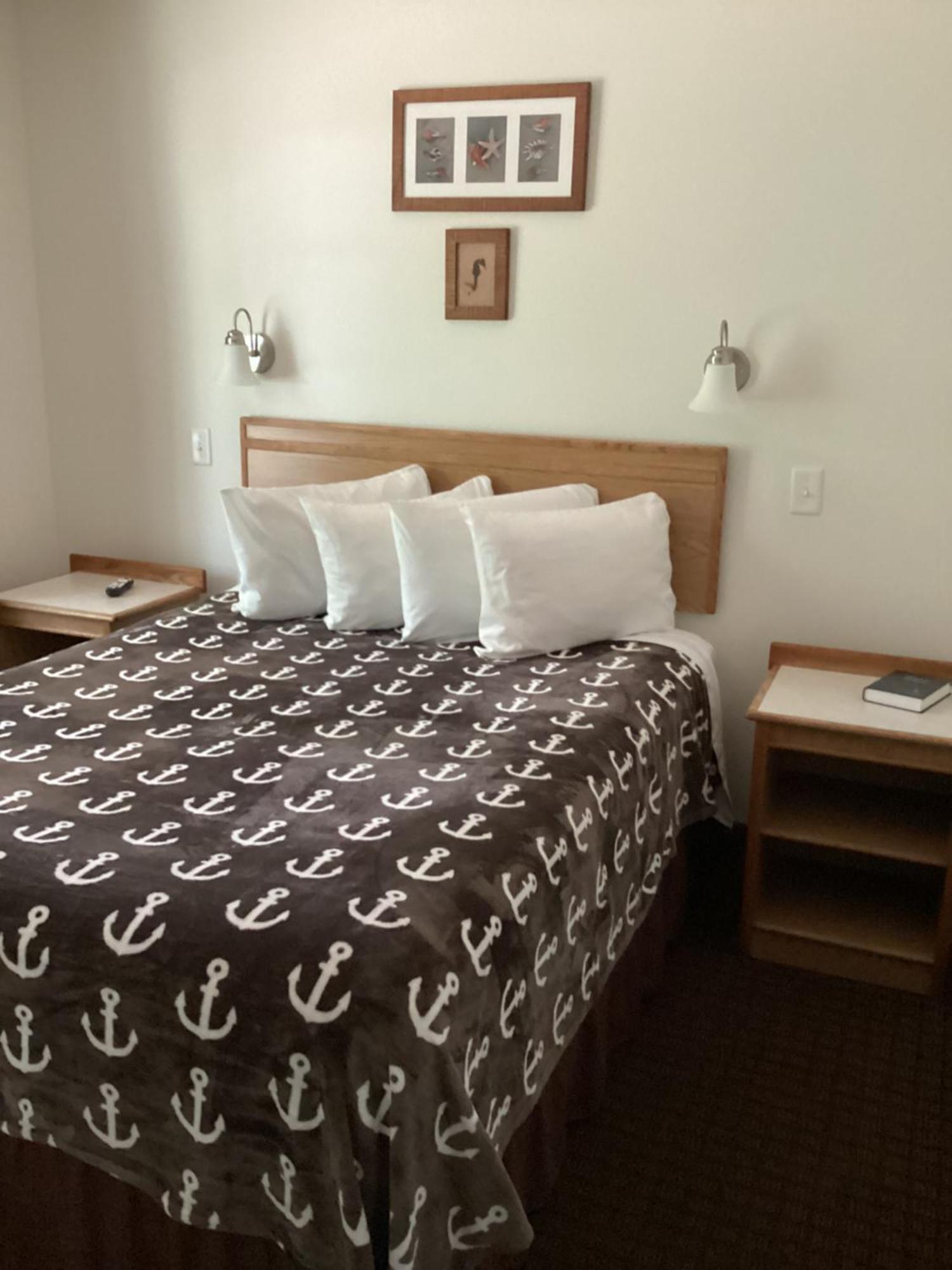 Ocean Breeze Motel Florence Exteriör bild