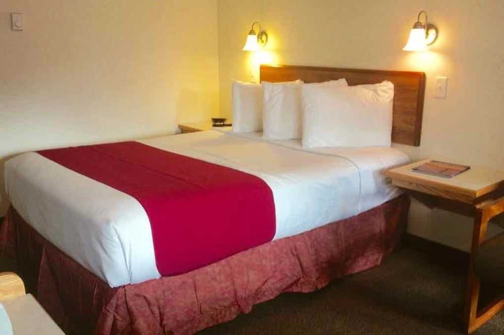 Ocean Breeze Motel Florence Exteriör bild